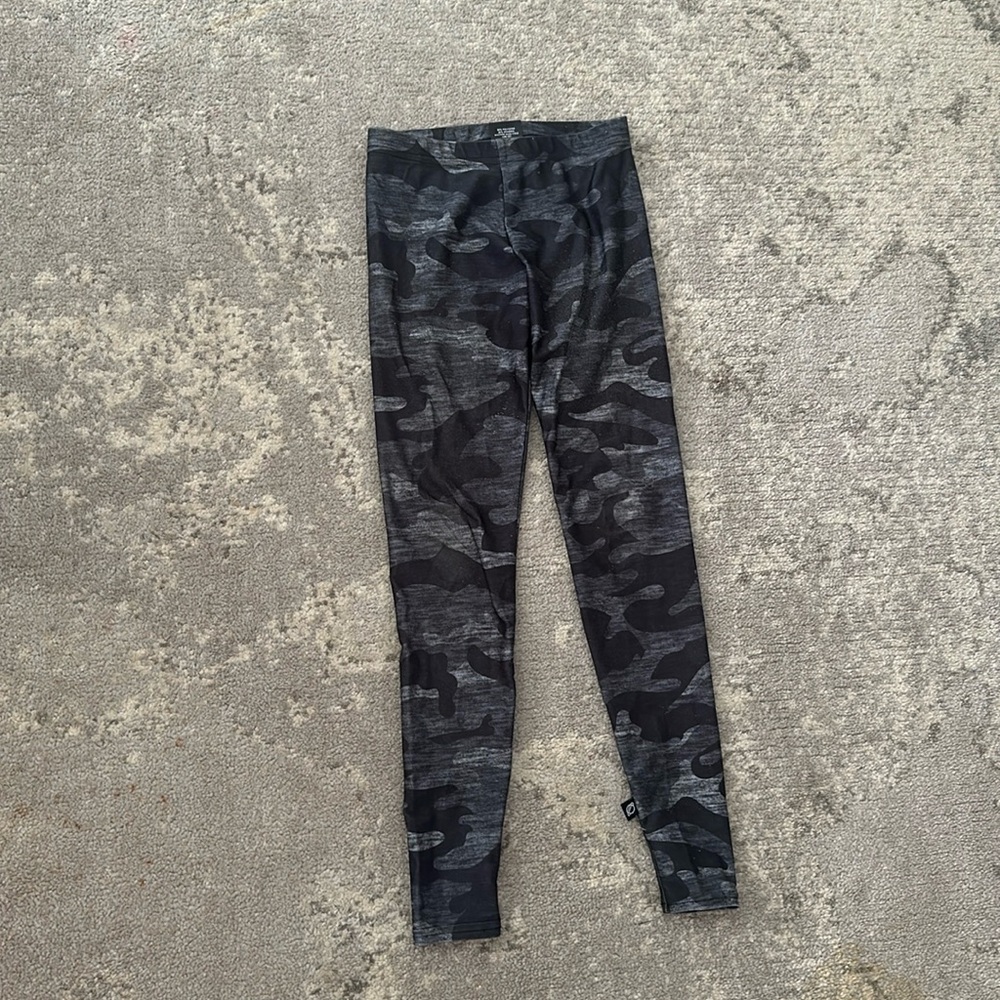Terez Size Medium Black and Grey Camouflage Leggings